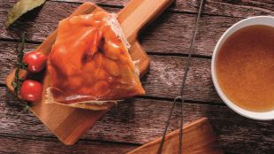 El Corte Inglés acoge en sus restaurantes las jornadas gastronómicas del cochinillo segoviano