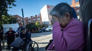 Protesta de los usuarios de la residencia de mayores y centro de día 'Los Frailes' en Leganés.