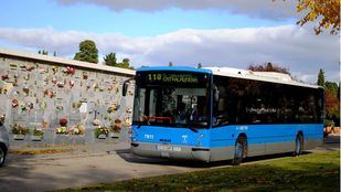 La Comunidad refuerza los servicios de bus a cementerios para Todos los Santos