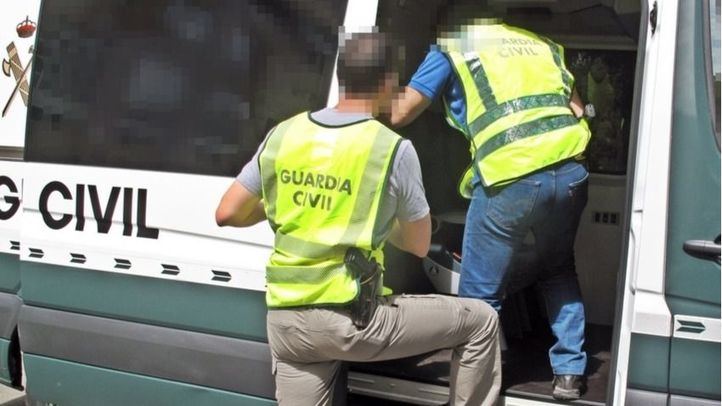 Furgón de la Guardia Civil.