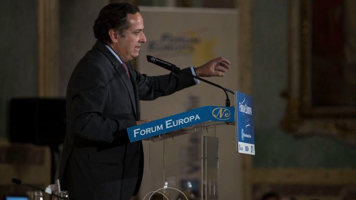 Desayuno Informativo del Forum Europa con el presidente de CEIM.