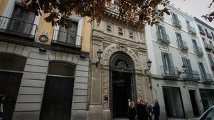 El Ateneo de Madrid fue construido con un estilo modernista entre 1881 y 1884.