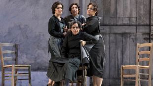 La casa de Bernarda Alba convertida en ópera