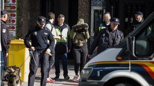 Hay 11 detenidos y una veintena de mujeres liberadas.