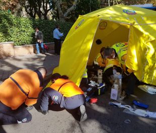 Grave tras ser atropellado por un autobús en Barajas