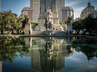 Patrimonio protege el monumento a Cervantes