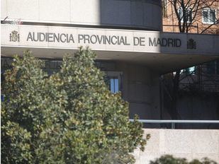 Juzgado por drogar y violar a una mujer en una discoteca