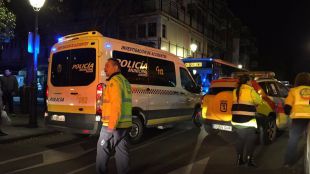 Un conductor atropella a un anciano y se fuga