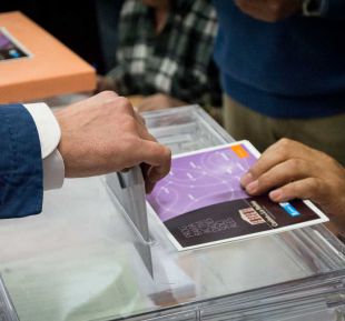 Alcobendas rechaza la consulta sobre monarquía o república