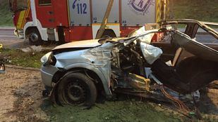Samur, Policía Municipal y Bomberos han acudido al lugar del accidente.