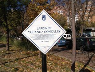 Arrancada la placa en recuerdo a la líder estudiantil Yolanda González