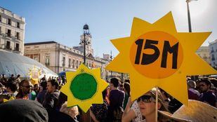 El Ayuntamiento, sin autorización para colocar la placa conmemorativa del 15-M