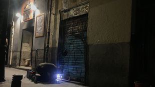 KO a otro narcopiso de Malasaña: tapiado el local de San Joaquín 12