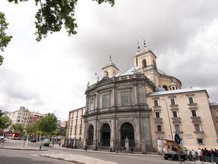 Carlos III inaugura la cúpula más grande de España