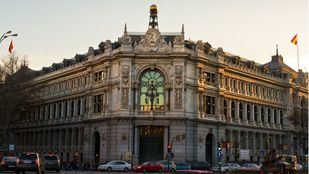 El edificio original, inaugurado en 1891, ha sido sometido a dos ampliaciones.