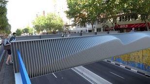 Nueva pasarela sobre el túnel de Manuel Becerra