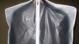 Las fundas para las prendas importantes protegen y prolongan su vida útil