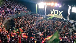 Una encuesta hace temblar a la izquierda: Vox entra arrollando en el Congreso