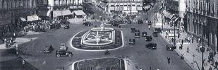 Las primeras fuentes gemelas de la Puerta del Sol