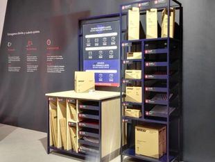 Cientos de paquetes, retenidos por el almacén de MRW