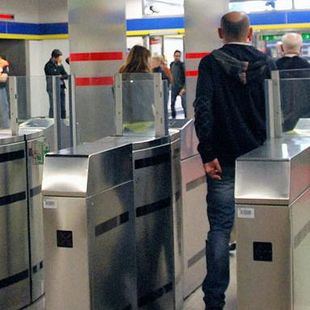 Un incendio obliga a desalojar la estación de Cercanías de Ciempozuelos