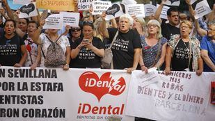 Orden de detención de los fundadores de iDental y otras 9 personas