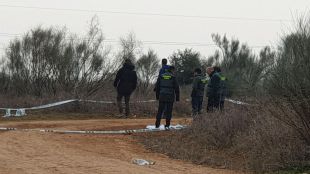 La Guardia Civil investiga en el móvil de la asesinada en Meco