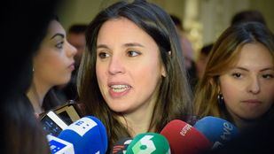 Irene Montero critica que Manuela Carmena decida "caminar sola" con su partido