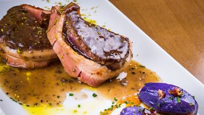 Tournedó de vacuno con patata violeta confitada - Sandó.