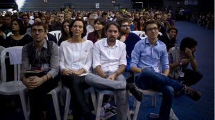 Bescansa considera un "error" que Podemos se presente contra Errejón