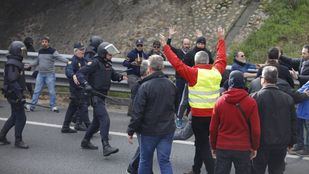 Catorce heridos y dos detenidos en una nueva jornada de movilizaciones