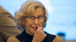 Carmena propone que los VTC libren como los taxistas