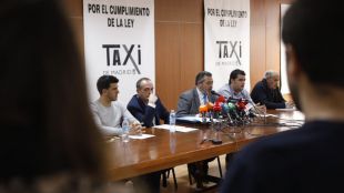 Los taxistas, abiertos a negociar sobre una nueva propuesta