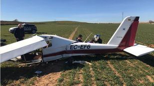 Dos heridos graves en el aterrizaje de emergencia de un ultraligero