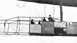 Alfonso XIII se sube al España para romper la 'maldición'