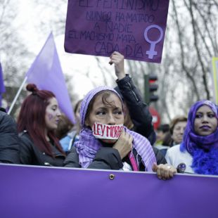 El 8-M calienta motores: "Los problemas siguen ahí"