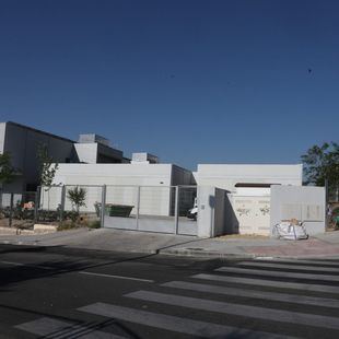 Rosario de Acuña y Gertrudis de la Fuente: Latina sigue feminizándose