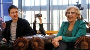 Educación y regulación de pisos turísticos y alquiler: las cartas de Errejón y Carmena para las elecciones