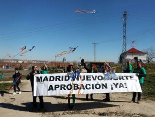 Fuencarral llena su cielo de cometas por Madrid Nuevo Norte
