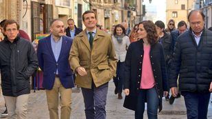 Casado asegura que el PP construirá la variante de la A-1 cuando gobierne
