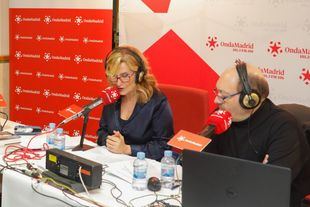 El doctor Gutiérrez Serantes y el periodista Luis Tortosa debaten desde la 'Complu'