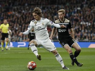 El Madrid pone punto y final a "una temporada de mierda"