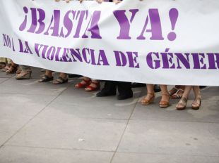 Madrid aprueba una pionera norma contra la violencia machista