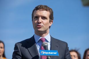 Casado se siente víctima de las " fake news de la izquierda"