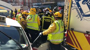 Un taxista, accidentado en Vallecas tras sufrir un mareo conduciendo