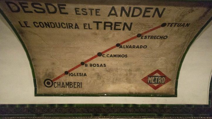 Estación de metro de Chamberí, actualmente abandonada para usos de Metro pero visitable como museo.
