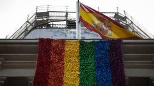 En la información de 'eldiario.es', el periodista acude a sesiones del Centro de Orientación Regina Familiae, vinculado al Obispado, donde se dan pautas para dejar de ser homosexual.