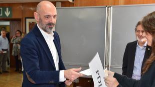 El catedrático de Veterinaria Joaquín Goyache, nuevo rector de la 'Complu'