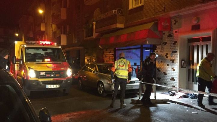 Los servicios de emergencias en el lugar del suceso.