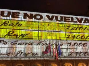 Podemos reitera que proyectó 'papeles de Bárcenas' con permiso del Ayuntamiento